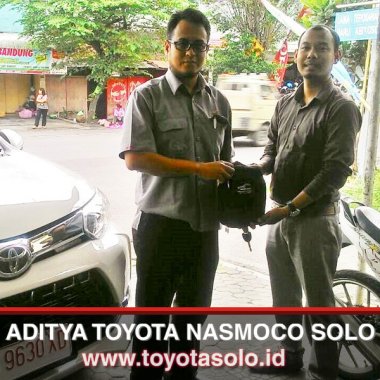 Penyerahan mobil baru Toyota Grand New Avanza kepada konsumen, bulan Juli 2016