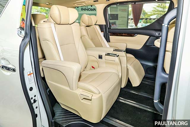 Kursi Jok Kedua New Alphard