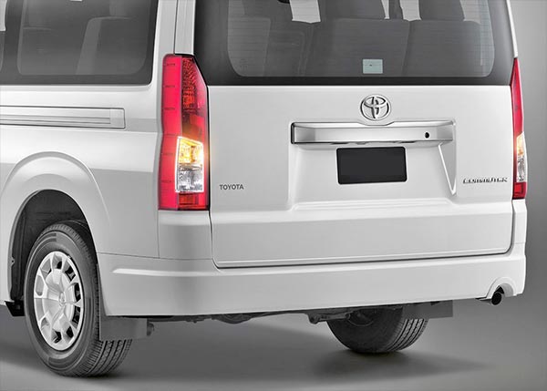 Toyota New Hiace Premio