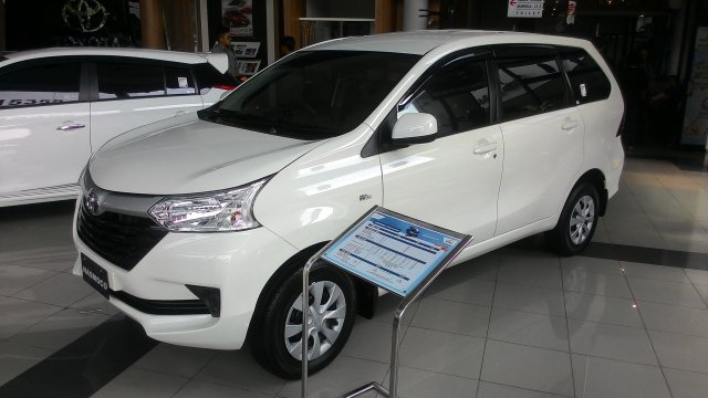 MOBIL TOYOTA TERLARIS DI INDONESIA